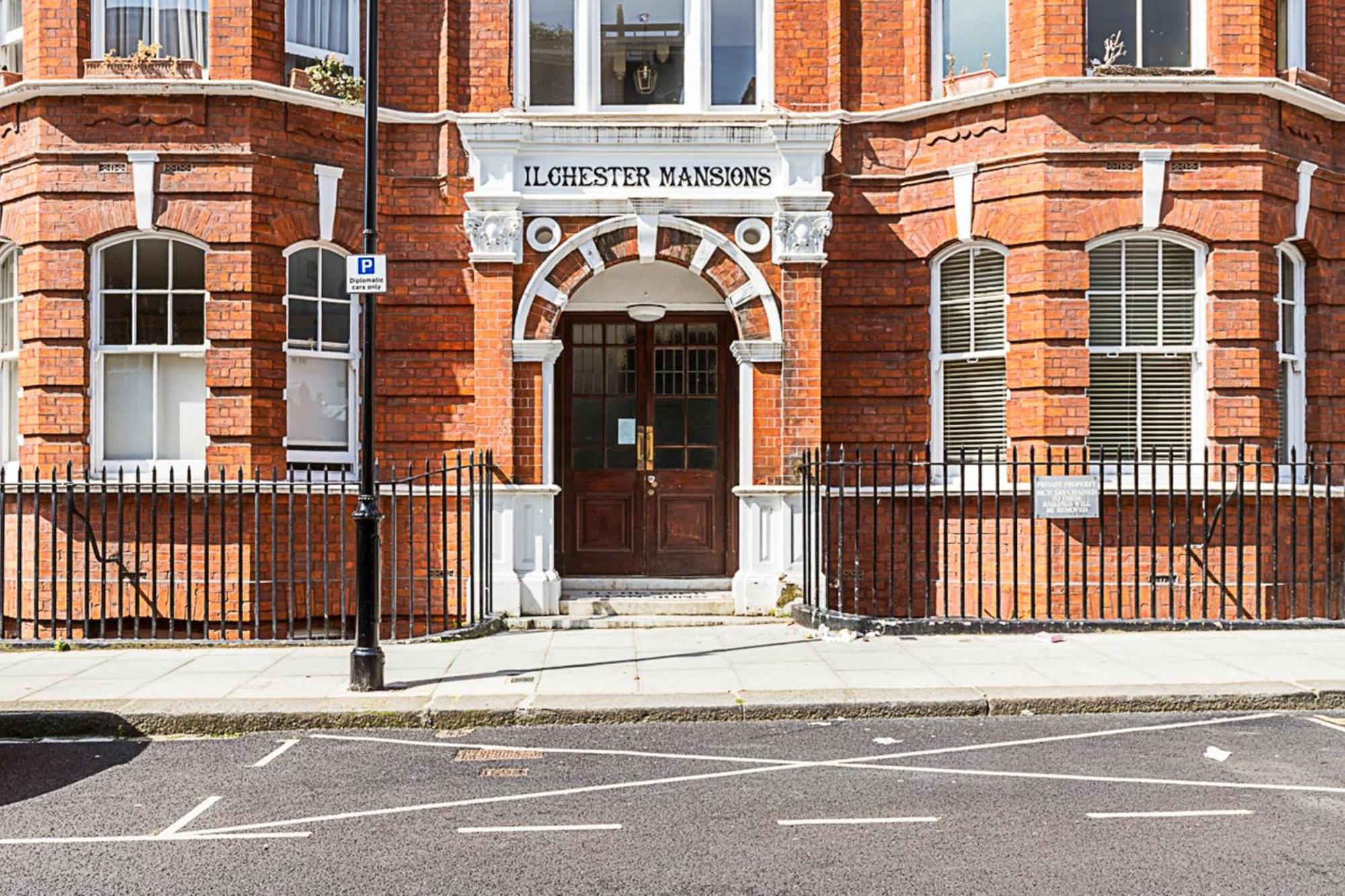 Kensington Tranquility Elegant Two-bed Retreat Londra