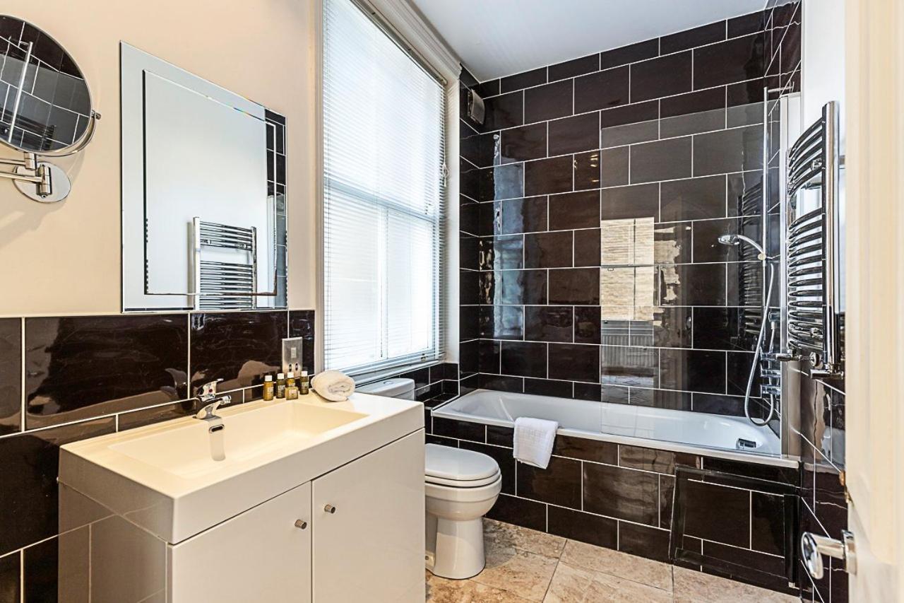 Kensington Tranquility Elegant Two-bed Retreat * Londra